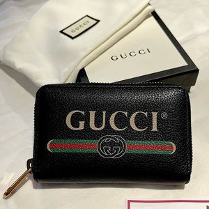 SOLD- GUCCI Calfskin Logo Zip Around Wallet Card Case - AUTHENTIC